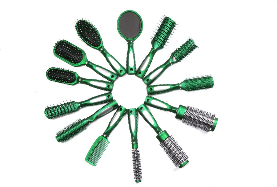Plastic Hairbrush WDH37 - plastic hair brush