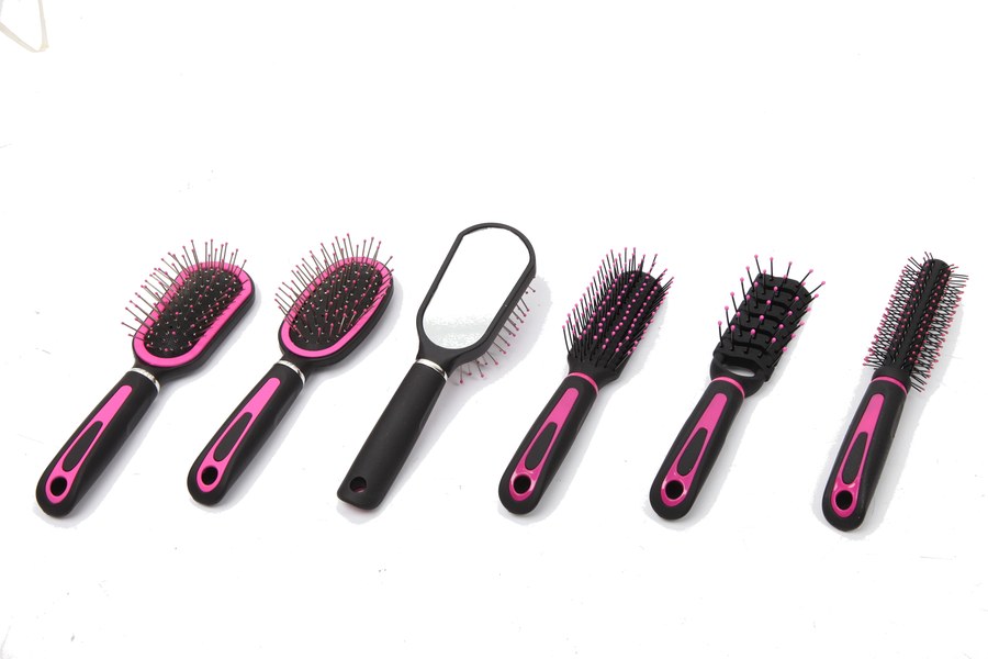 Plastic Hairbrush WDHS38B - plastic hair brush